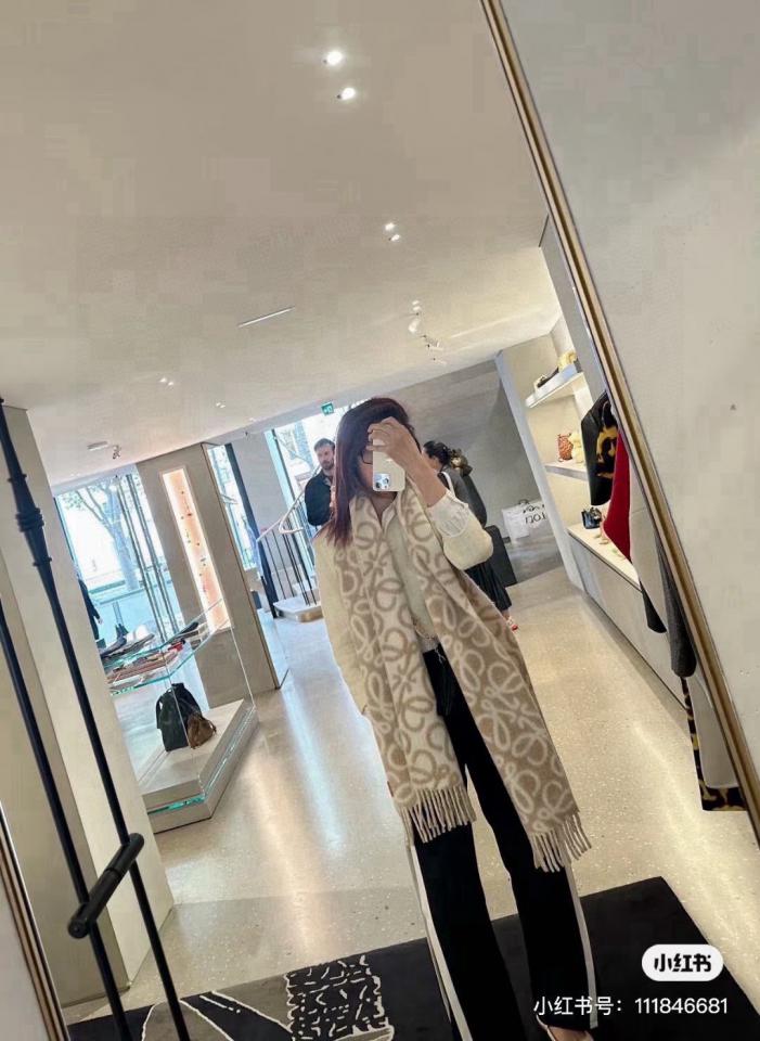 designer,replica,clothing,fake,1:1,lv,luxury,high quality Loewe’s new wool and mohair scarf (V2C1S) designer,replica,clothing,fake,1:1,lv,luxury,high quality Loewe’s new wool and mohair scarf (V2C1S)