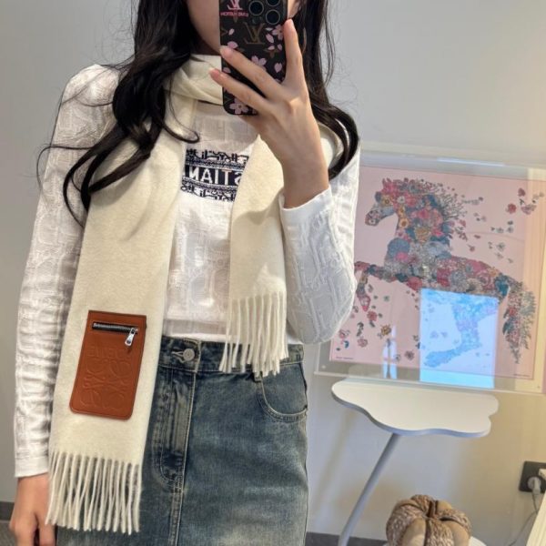 designer,replica,clothing,fake,1:1,lv,luxury,high quality Loewe’s gentle reversible scarf (SK6EB)