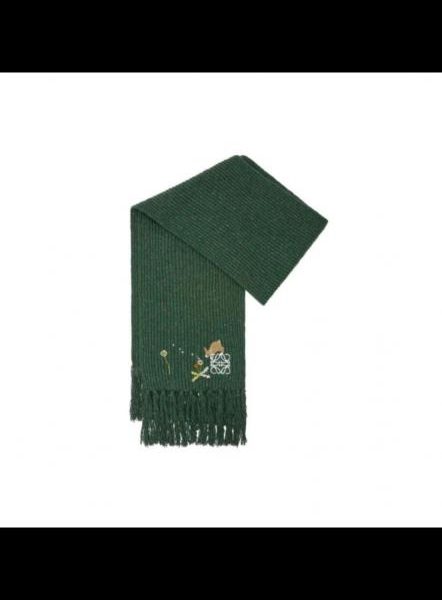 designer,replica,clothing,fake,1:1,lv,luxury,high quality Loewe x Sunafujita Collaboration: New Knitted Scarf with Bunny and Floral Embroidery and Tassels (HXF0Q)