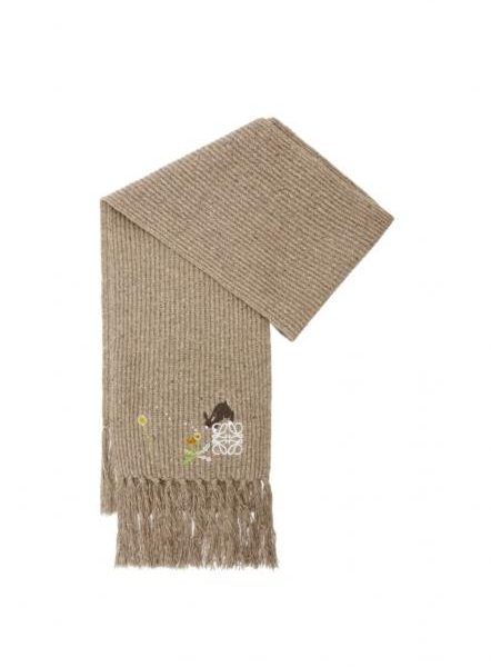designer,replica,clothing,fake,1:1,lv,luxury,high quality Loewe x Sunafujita Collaboration: New Knitted Scarf with Bunny and Floral Embroidery and Tassels (M2GJG)