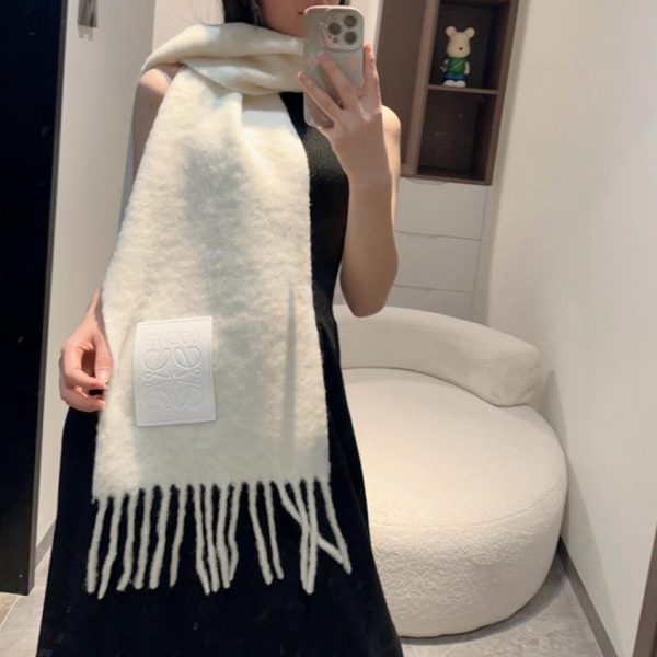 designer,replica,clothing,fake,1:1,lv,luxury,high quality Loewe’s new colorful mohair scarf (DZDAZ)