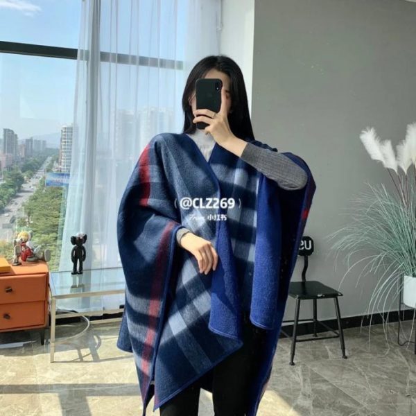 designer,replica,clothing,fake,1:1,lv,luxury,high quality Burberry Reversible Cape, 100% Pure Cashmere (9VYQS)