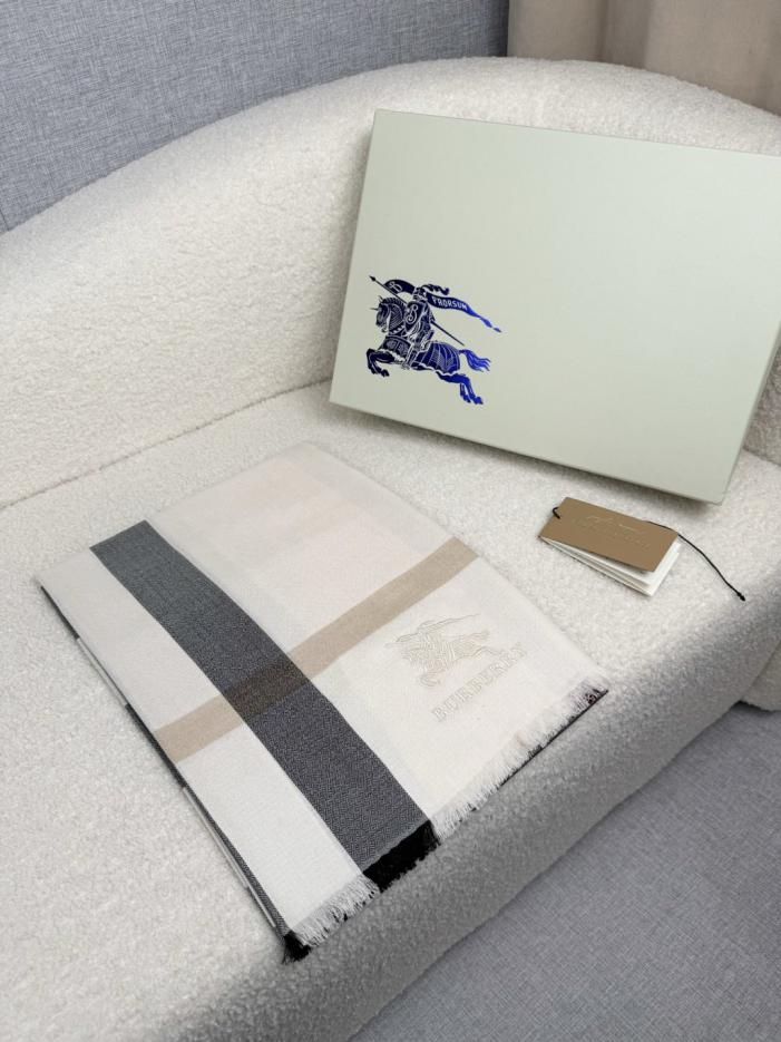 designer,replica,clothing,fake,1:1,lv,luxury,high quality Burberry Ivory White Classic Check Thin Velvet Scarf (A8BS7) designer,replica,clothing,fake,1:1,lv,luxury,high quality Burberry Ivory White Classic Check Thin Velvet Scarf (A8BS7)