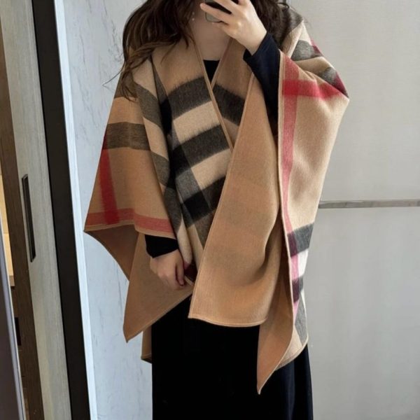 designer,replica,clothing,fake,1:1,lv,luxury,high quality Burberry Reversible Cape (NTATK)