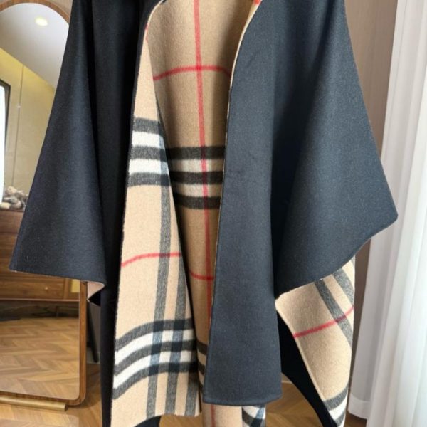 designer,replica,clothing,fake,1:1,lv,luxury,high quality Burberry embroidered cape (AATQS)