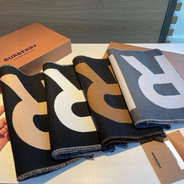 designer,replica,clothing,fake,1:1,lv,luxury,high quality Burberry’s latest boutique style scarf, made with top-quality double-layer yarn-dyed fabric and 100% premium silk cashmere (K00LZ).