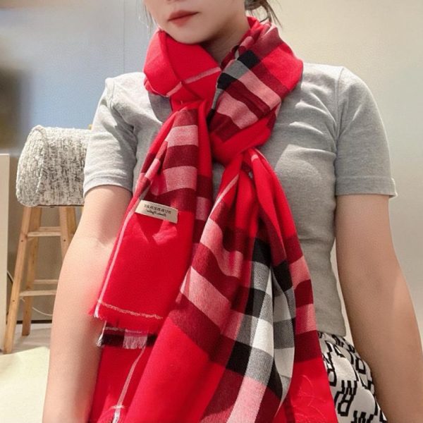 designer,replica,clothing,fake,1:1,lv,luxury,high quality Burberry scarf (CYUNK)