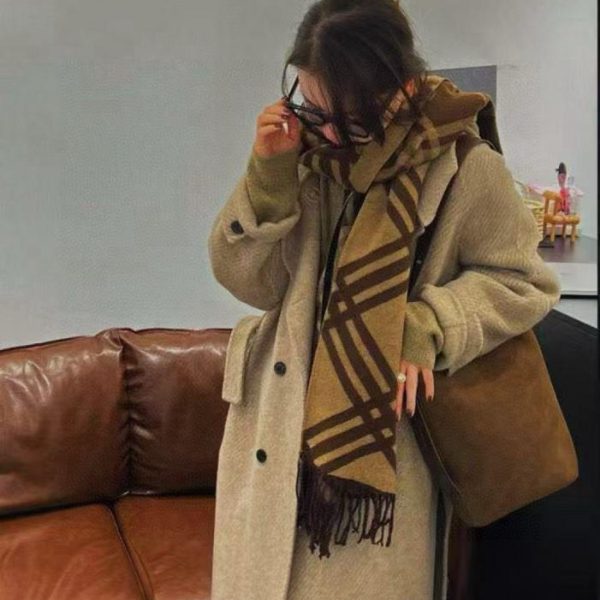 designer,replica,clothing,fake,1:1,lv,luxury,high quality Burberry’s new tartan cashmere scarf (OM9BD)
