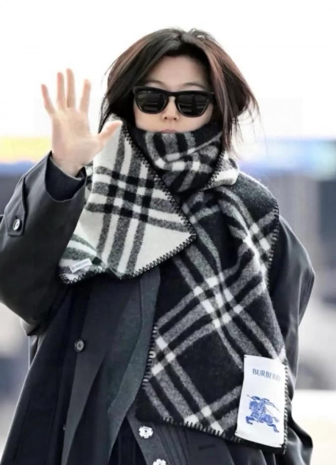 designer,replica,clothing,fake,1:1,lv,luxury,high quality Burberry scarf, unisex style (DKI8M) designer,replica,clothing,fake,1:1,lv,luxury,high quality Burberry scarf, unisex style (DKI8M)