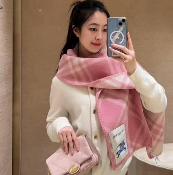 designer,replica,clothing,fake,1:1,lv,luxury,high quality Burberry scarf, unisex (ET1FM)