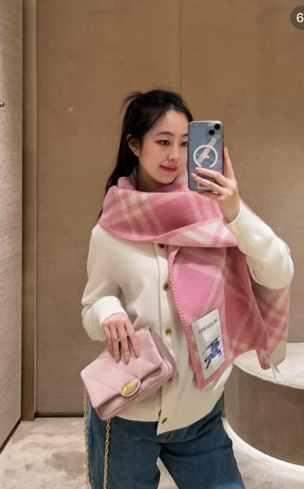 designer,replica,clothing,fake,1:1,lv,luxury,high quality Burberry scarf, unisex (ET1FM) designer,replica,clothing,fake,1:1,lv,luxury,high quality Burberry scarf, unisex (ET1FM)