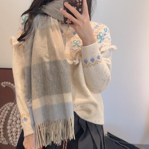 designer,replica,clothing,fake,1:1,lv,luxury,high quality Burberry’s new heart-shaped scarf/shawl (TUXWK)