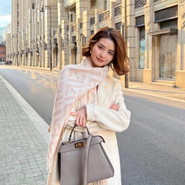 designer,replica,clothing,fake,1:1,lv,luxury,high quality Fendi FF Shawl (WFY8M)