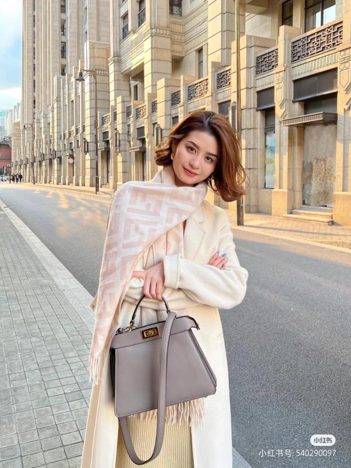 designer,replica,clothing,fake,1:1,lv,luxury,high quality Fendi FF Shawl (WFY8M) designer,replica,clothing,fake,1:1,lv,luxury,high quality Fendi FF Shawl (WFY8M)