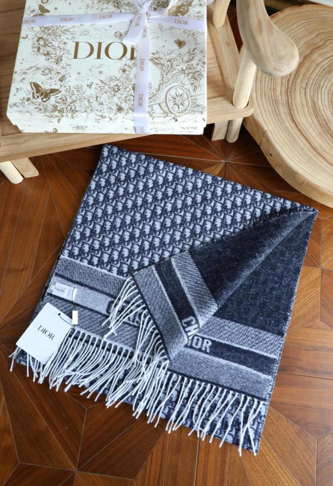 designer,replica,clothing,fake,1:1,lv,luxury,high quality Dior CD logo double-sided cashmere scarf (M08SU) designer,replica,clothing,fake,1:1,lv,luxury,high quality Dior CD logo double-sided cashmere scarf (M08SU)