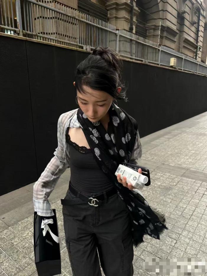 designer,replica,clothing,fake,1:1,lv,luxury,high quality Chanel’s new cashmere scarf (XNAKE) designer,replica,clothing,fake,1:1,lv,luxury,high quality Chanel’s new cashmere scarf (XNAKE)