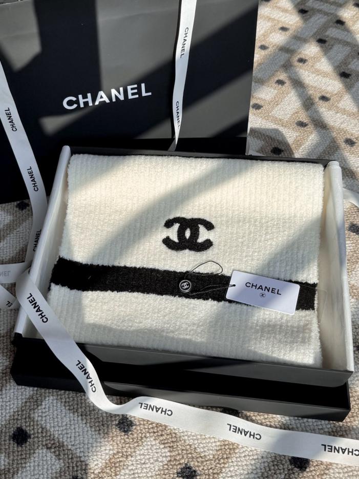 designer,replica,clothing,fake,1:1,lv,luxury,high quality CHANEL’s latest woven scarf collection (0D0UT) designer,replica,clothing,fake,1:1,lv,luxury,high quality CHANEL’s latest woven scarf collection (0D0UT)
