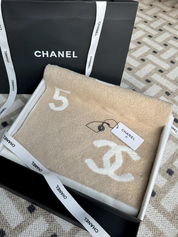designer,replica,clothing,fake,1:1,lv,luxury,high quality Chanel No. 5 knitted cashmere scarf (K68RS) designer,replica,clothing,fake,1:1,lv,luxury,high quality Chanel No. 5 knitted cashmere scarf (K68RS)