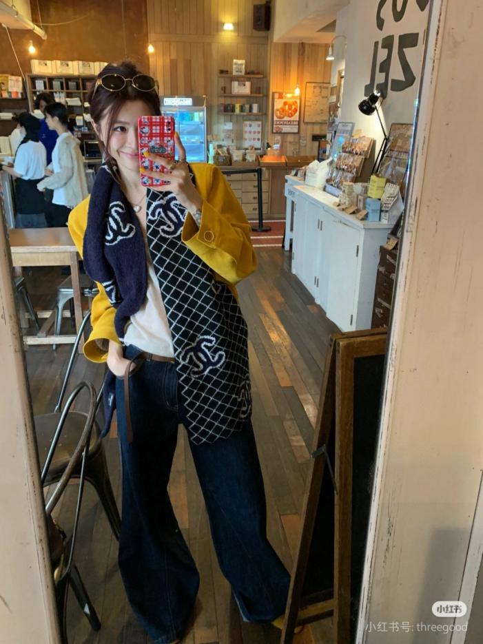 designer,replica,clothing,fake,1:1,lv,luxury,high quality Chanel diamond-patterned double-sided knit scarf, extra fluffy (7G35A) designer,replica,clothing,fake,1:1,lv,luxury,high quality Chanel diamond-patterned double-sided knit scarf, extra fluffy (7G35A)