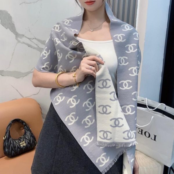 designer,replica,clothing,fake,1:1,lv,luxury,high quality Chanel’s new black scarf (0HXWZ)