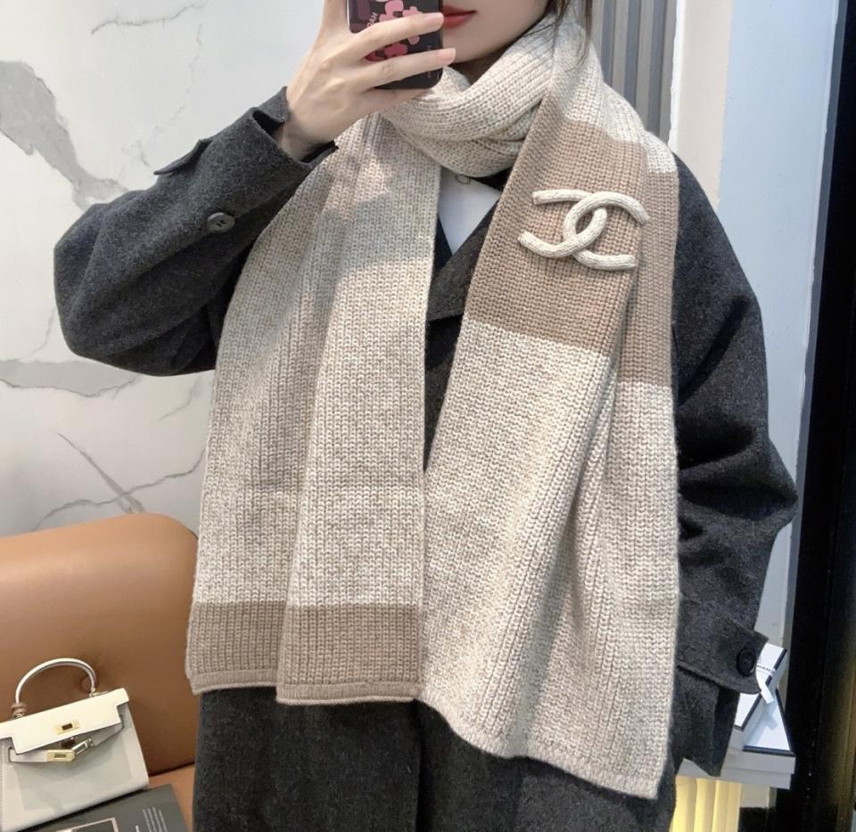 designer,replica,clothing,fake,1:1,lv,luxury,high quality CHANEL’s latest woven scarf collection (8JWRE) designer,replica,clothing,fake,1:1,lv,luxury,high quality CHANEL’s latest woven scarf collection (8JWRE)