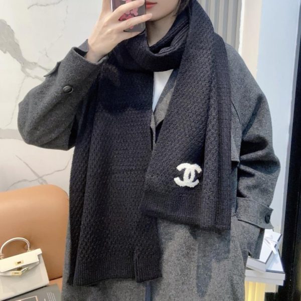 designer,replica,clothing,fake,1:1,lv,luxury,high quality CHANEL’s latest woven scarf collection (H4DUG) available at boutiques.