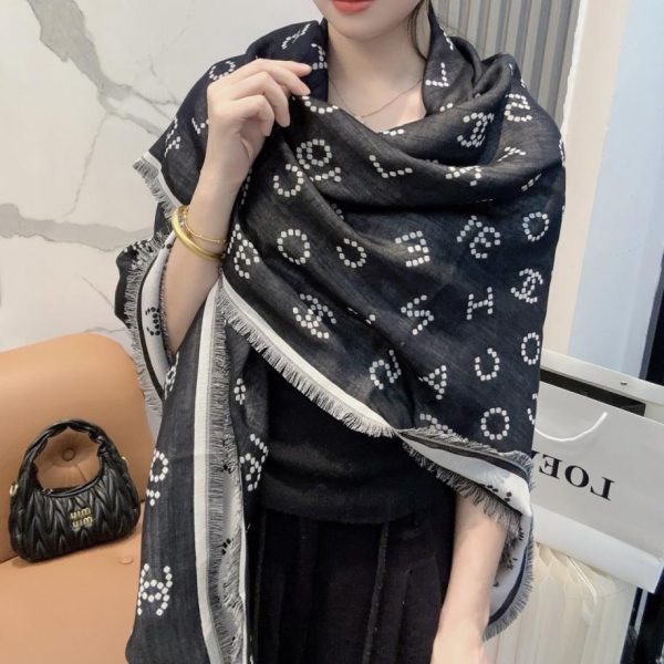 designer,replica,clothing,fake,1:1,lv,luxury,high quality Chanel pearl logo Chanel’s latest velvet scarf, classic camellia and elegant Coco style (8SQ19)