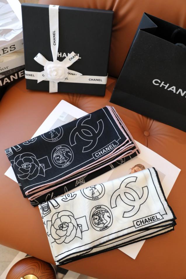 designer,replica,clothing,fake,1:1,lv,luxury,high quality New Chanel silk cashmere handkerchief (OV36G) featuring classic bag design elements. designer,replica,clothing,fake,1:1,lv,luxury,high quality New Chanel silk cashmere handkerchief (OV36G) featuring classic bag design elements.