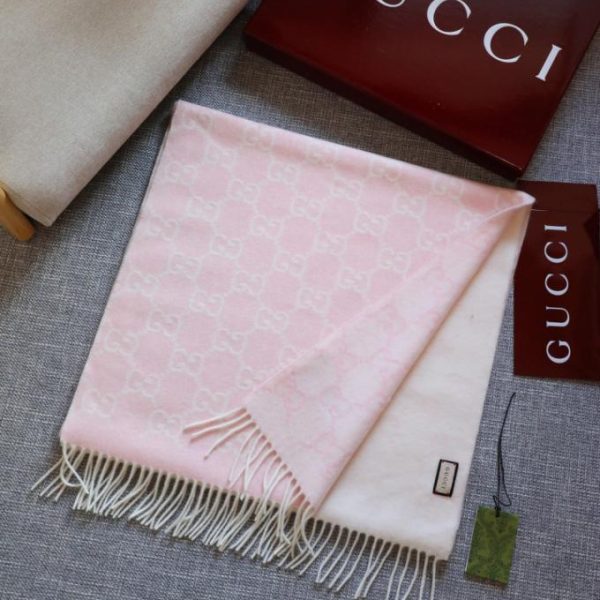 designer,replica,clothing,fake,1:1,lv,luxury,high quality GUCCI GG Gradient Jacquard Scarf (OTBJF)