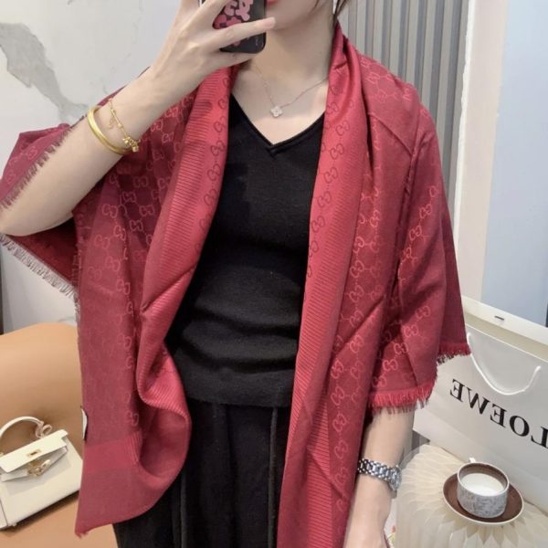 designer,replica,clothing,fake,1:1,lv,luxury,high quality Gucci handkerchief (M0OCR)