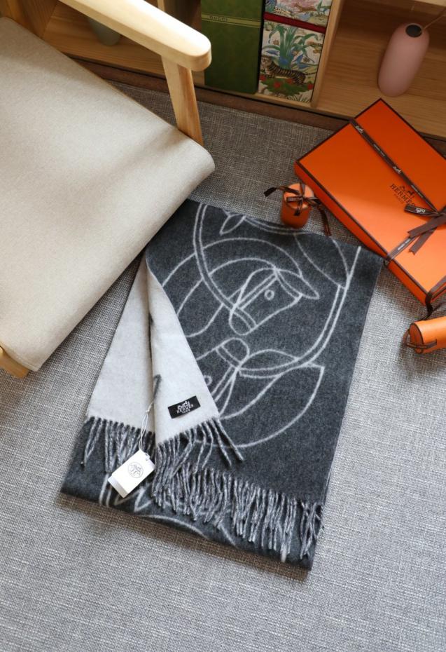 designer,replica,clothing,fake,1:1,lv,luxury,high quality Hermes Double-sided Horsehead Shawl, Thickened Double-sided Jacquard (6WRC9) designer,replica,clothing,fake,1:1,lv,luxury,high quality Hermes Double-sided Horsehead Shawl, Thickened Double-sided Jacquard (6WRC9)