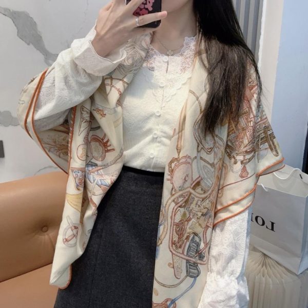 designer,replica,clothing,fake,1:1,lv,luxury,high quality Hermès reversible cashmere square scarf in the same color (B923F)
