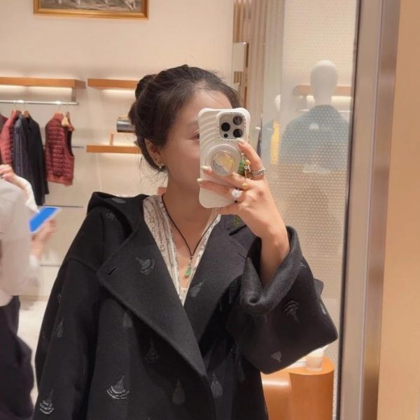 designer,replica,clothing,fake,1:1,lv,luxury,high quality Hermes 3D Embroidered Hooded Cape (G7AXB)