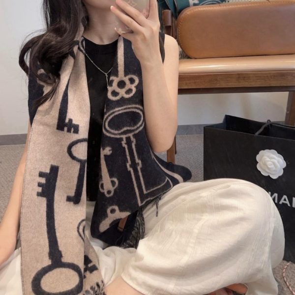 designer,replica,clothing,fake,1:1,lv,luxury,high quality HERMES Key-Shaped Double-Sided Cashmere Scarf (RNZJU)