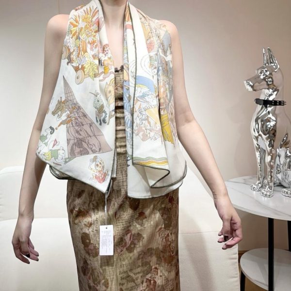 designer,replica,clothing,fake,1:1,lv,luxury,high quality Hermès “Equestrian Academy” 140 Double-sided Tonal Silk and Wool Shawl, Hand-rolled Edge Silk and Wool Square Scarf (GKDLE)