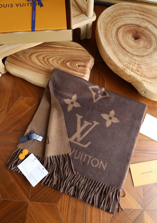 designer,replica,clothing,fake,1:1,lv,luxury,high quality LV cashmere scarf, original design with chip, original craftsmanship, thick and warm, double-sided overlock edging to prevent fraying (1TR86) designer,replica,clothing,fake,1:1,lv,luxury,high quality LV cashmere scarf, original design with chip, original craftsmanship, thick and warm, double-sided overlock edging to prevent fraying (1TR86)