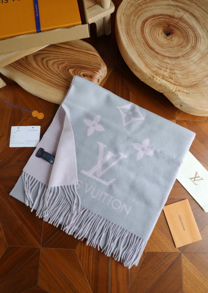 designer,replica,clothing,fake,1:1,lv,luxury,high quality LV cashmere version, original design with chip, original craftsmanship, thick and warm, double-sided overlock stitching to prevent fraying (4U4OU) scarf. designer,replica,clothing,fake,1:1,lv,luxury,high quality LV cashmere version, original design with chip, original craftsmanship, thick and warm, double-sided overlock stitching to prevent fraying (4U4OU) scarf.