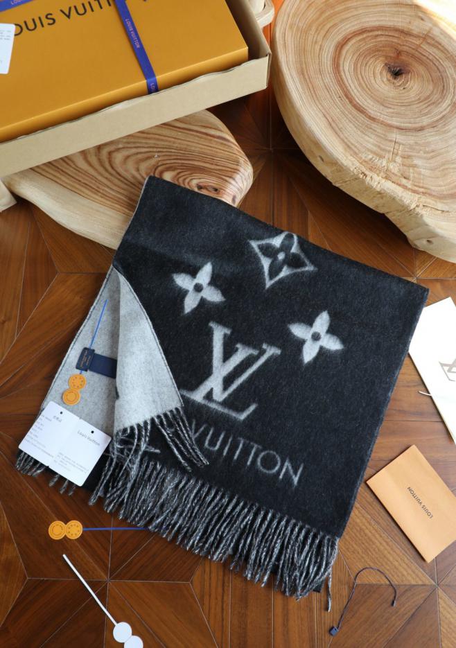 designer,replica,clothing,fake,1:1,lv,luxury,high quality LV cashmere scarf, original design with chip, original craftsmanship, thick and warm, double-sided overlock edging to prevent fraying (7ZFGM) designer,replica,clothing,fake,1:1,lv,luxury,high quality LV cashmere scarf, original design with chip, original craftsmanship, thick and warm, double-sided overlock edging to prevent fraying (7ZFGM)