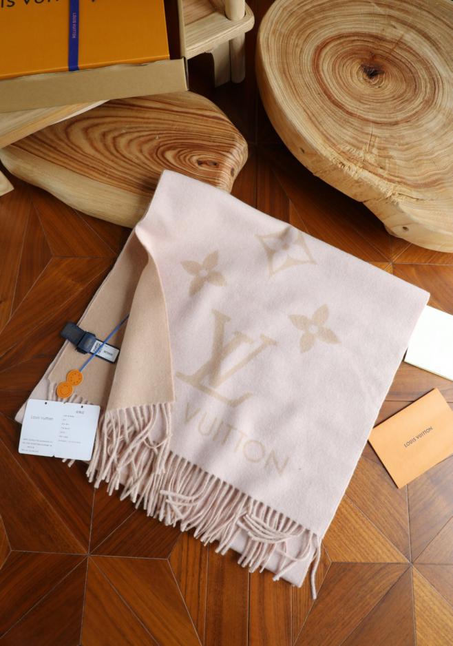 designer,replica,clothing,fake,1:1,lv,luxury,high quality LV cashmere scarf, original design with chip, original craftsmanship, thick and warm, double-sided overlock edging to prevent fraying (GYNLZ) designer,replica,clothing,fake,1:1,lv,luxury,high quality LV cashmere scarf, original design with chip, original craftsmanship, thick and warm, double-sided overlock edging to prevent fraying (GYNLZ)