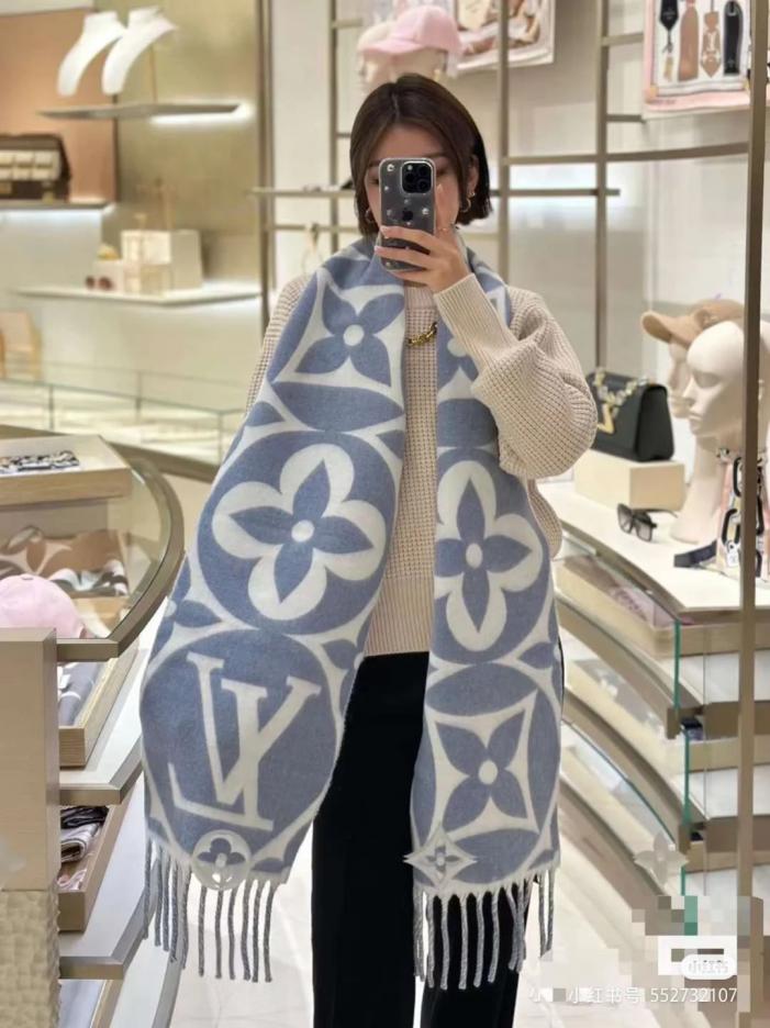 designer,replica,clothing,fake,1:1,lv,luxury,high quality LV extra-long, narrow, circle scarf, unisex style, classic LV pattern, double-sided yarn-dyed jacquard (QJVVG) designer,replica,clothing,fake,1:1,lv,luxury,high quality LV extra-long, narrow, circle scarf, unisex style, classic LV pattern, double-sided yarn-dyed jacquard (QJVVG)