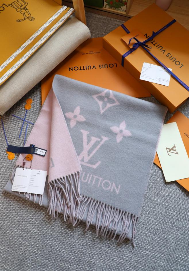 designer,replica,clothing,fake,1:1,lv,luxury,high quality LV original craftsmanship, thick and warm, double-sided overlock edging to prevent fraying scarf (CIF03) designer,replica,clothing,fake,1:1,lv,luxury,high quality LV original craftsmanship, thick and warm, double-sided overlock edging to prevent fraying scarf (CIF03)