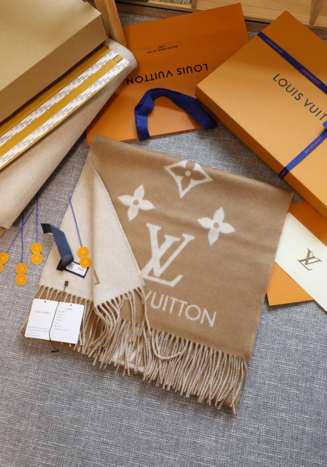 designer,replica,clothing,fake,1:1,lv,luxury,high quality LV original craftsmanship, thick and warm, double-sided overlock edging to prevent fraying scarf (UY3QB) designer,replica,clothing,fake,1:1,lv,luxury,high quality LV original craftsmanship, thick and warm, double-sided overlock edging to prevent fraying scarf (UY3QB)