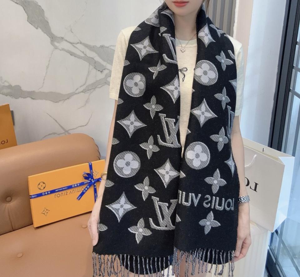 designer,replica,clothing,fake,1:1,lv,luxury,high quality LV Essential Shine scarf with metallic fibers woven into the Monogram pattern (1GKY0) designer,replica,clothing,fake,1:1,lv,luxury,high quality LV Essential Shine scarf with metallic fibers woven into the Monogram pattern (1GKY0)