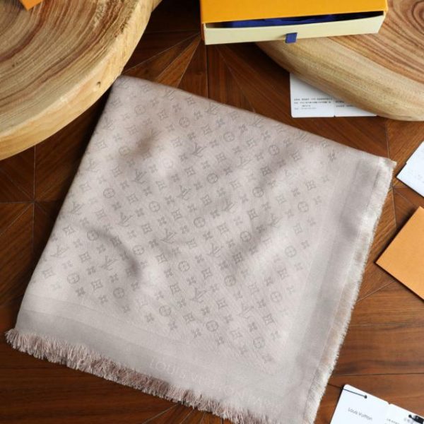 designer,replica,clothing,fake,1:1,lv,luxury,high quality LV small logo silver thread square scarf, three colors (9U3VG)