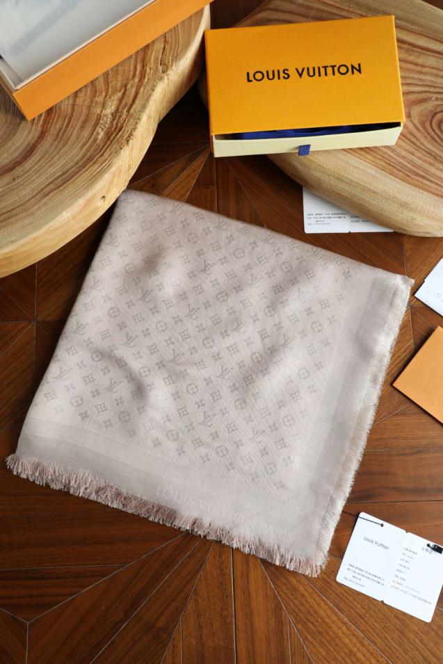 designer,replica,clothing,fake,1:1,lv,luxury,high quality LV small logo silver thread square scarf, three colors (9U3VG) designer,replica,clothing,fake,1:1,lv,luxury,high quality LV small logo silver thread square scarf, three colors (9U3VG)