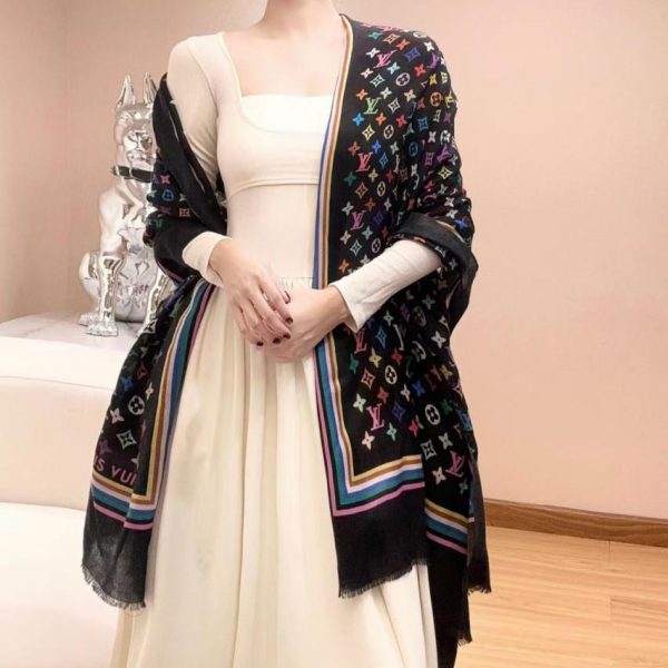 designer,replica,clothing,fake,1:1,lv,luxury,high quality New LV high-quality cashmere shawl (EOXV0)