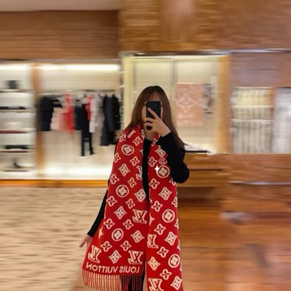 designer,replica,clothing,fake,1:1,lv,luxury,high quality LV 3D embossed design, newest and same as in boutiques, three-dimensional embossed logo, unisex style (BYK6R)