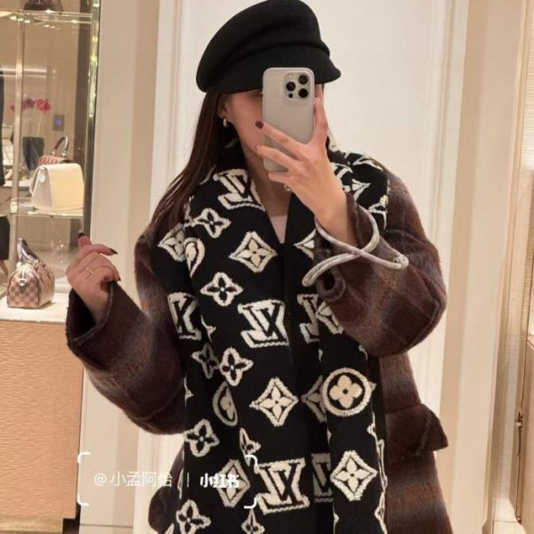 designer,replica,clothing,fake,1:1,lv,luxury,high quality LV 3D embossed design, newest and same as in boutiques, three-dimensional embossed logo, unisex style (U004O)