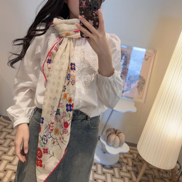 designer,replica,clothing,fake,1:1,lv,luxury,high quality [Double-sided same color] Lv 140cm velvet square scarf (K7DRN)