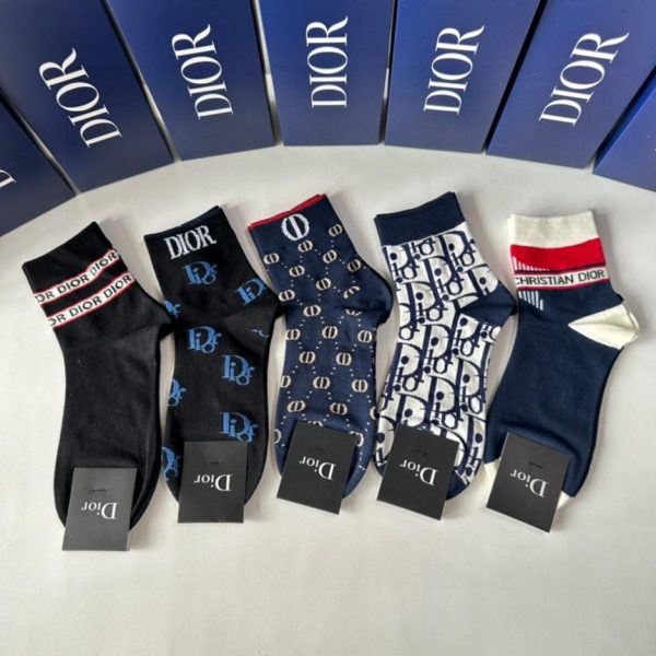 designer,replica,clothing,fake,1:1,lv,luxury,high quality DIOR’s new classic mid-length socks, five pairs per box (A8VWU)